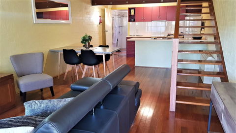 Great Escape Lofts - Accommodation Burleigh 18