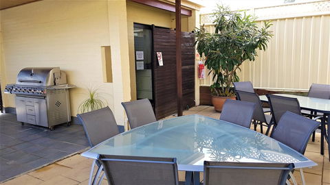 Great Escape Lofts - Accommodation Burleigh 6