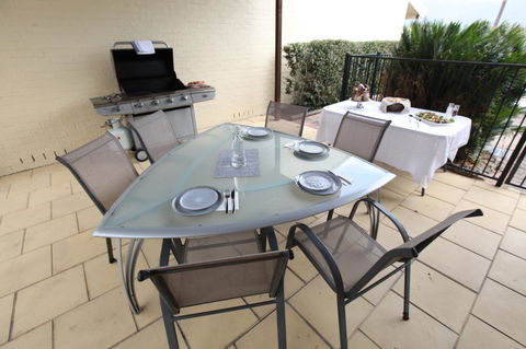 Great Escape Lofts - Accommodation Burleigh 25