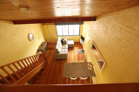 Great Escape Lofts - Accommodation Burleigh 21