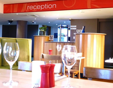 Ibis Thornleigh - Accommodation Burleigh 10