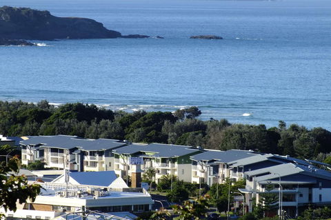 Pacific Marina Apartments - Accommodation Burleigh 8