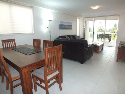 Pacific Marina Apartments - Accommodation Burleigh 20