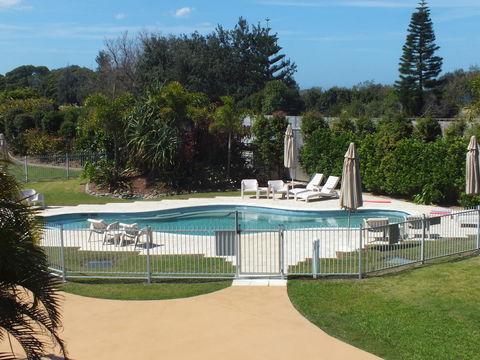Pacific Marina Apartments - Accommodation Burleigh 24