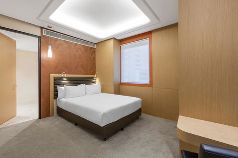 Rydges Australia Square, Formerly Tank Stream Hotel - Accommodation Burleigh 30
