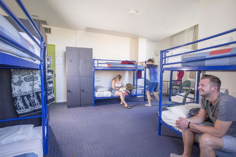 YHA Sydney Central - Accommodation Burleigh 12
