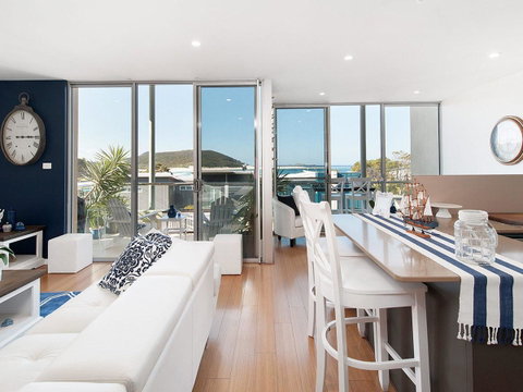 Blue View @ Fingal Bay - Accommodation Burleigh 1
