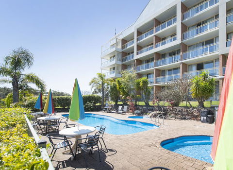 Marina Resort - Accommodation Burleigh 0