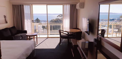 Marina Resort - Accommodation Burleigh 35