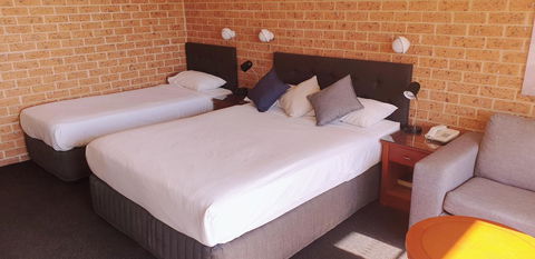 Marina Resort - Accommodation Burleigh 31