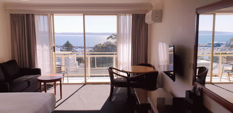 Marina Resort - Accommodation Burleigh 20