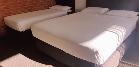 Marina Resort - Accommodation Burleigh 42