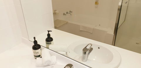 Marina Resort - Accommodation Burleigh 28