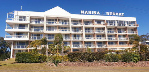 Marina Resort - Accommodation Burleigh 1