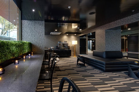 57Hotel - Accommodation Burleigh 44