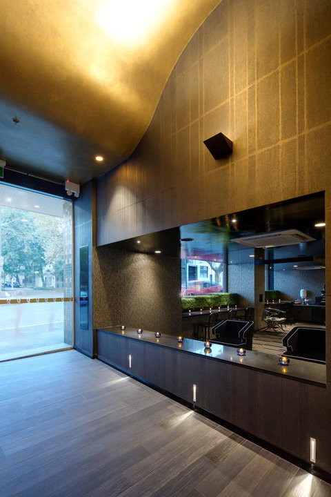 57Hotel - Accommodation Burleigh 40