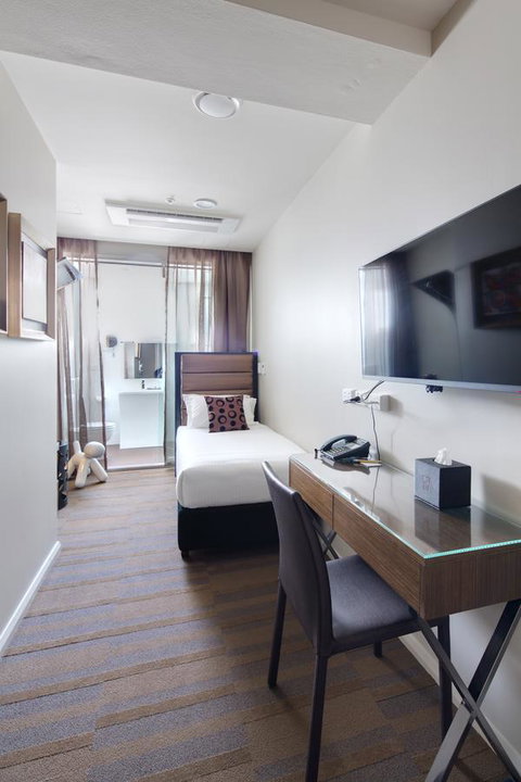 57Hotel - Accommodation Burleigh 11