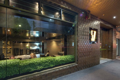 57Hotel - Accommodation Burleigh 0