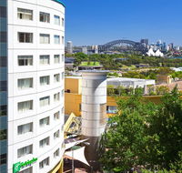 Holiday Inn Potts Point - Sydney - Accommodation Burleigh