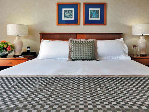 Novotel Sydney Brighton Beach - Accommodation Burleigh 41