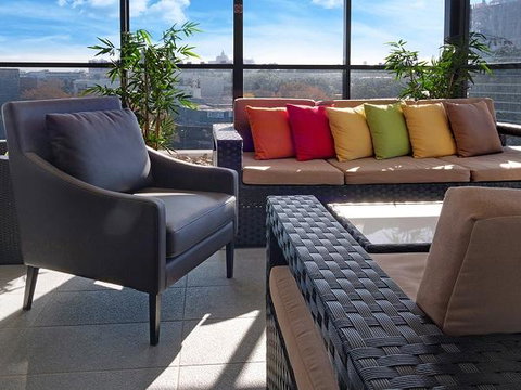 Value Suites Green Square - Accommodation Burleigh 5