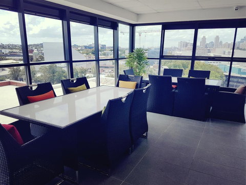 Value Suites Green Square - Accommodation Burleigh 12