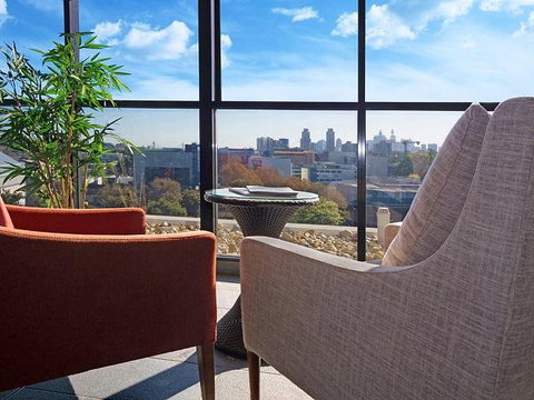 Value Suites Green Square - Accommodation Burleigh 4