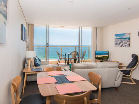 Ebbtide 27 - Accommodation Burleigh 2