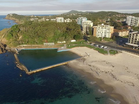 Ebbtide 27 - Accommodation Burleigh 11