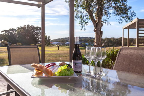 Condo 105 @ Horizons Golf Resort - Salamander Bay NSW - Accommodation Burleigh 0