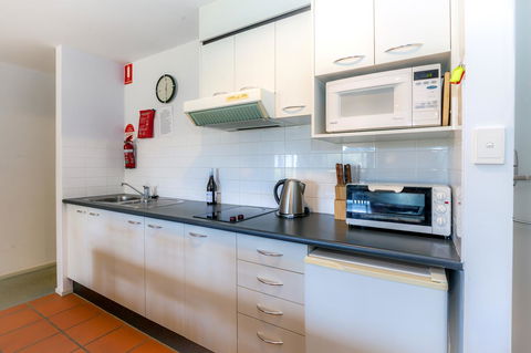 Condo 105 @ Horizons Golf Resort - Salamander Bay NSW - Accommodation Burleigh 13