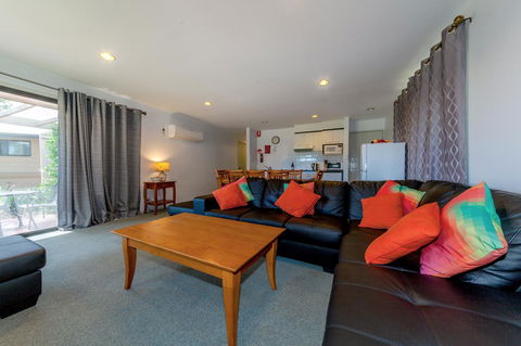 Condo 105 @ Horizons Golf Resort - Salamander Bay NSW - Accommodation Burleigh 23