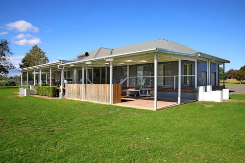 Terara Riverside Retreat - Accommodation Burleigh 24