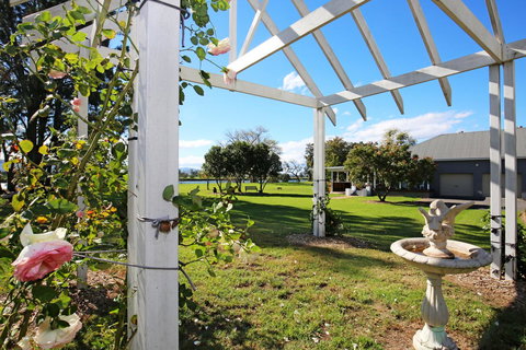 Terara Riverside Retreat - Accommodation Burleigh 33