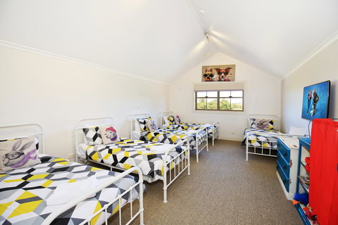 Terara Riverside Retreat - Accommodation Burleigh 12