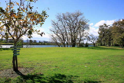 Terara Riverside Retreat - Accommodation Burleigh 44