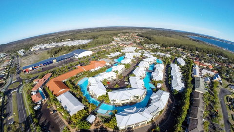 Oaks Port Stephens Pacific Blue Resort - Accommodation Burleigh 3