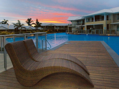 Oaks Port Stephens Pacific Blue Resort - Accommodation Burleigh 7