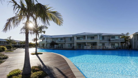 Oaks Port Stephens Pacific Blue Resort - Accommodation Burleigh 0