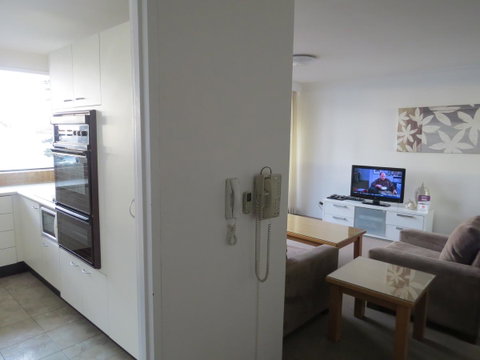 Manly Paradise Motel & Apartments - Accommodation Burleigh 44
