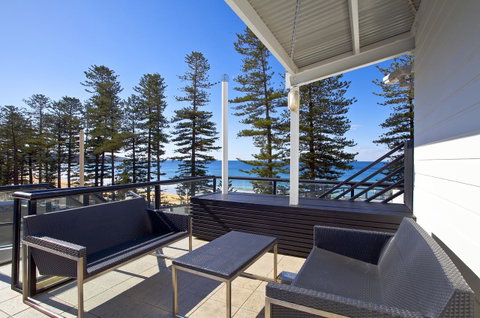 Manly Paradise Motel & Apartments - Accommodation Burleigh 15