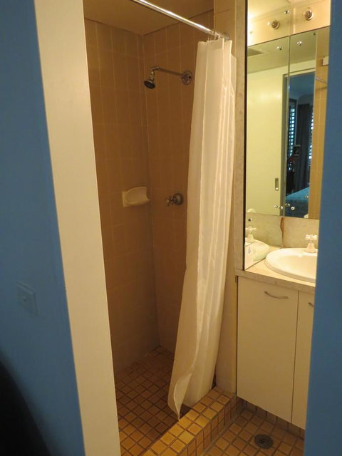 Manly Paradise Motel & Apartments - Accommodation Burleigh 38