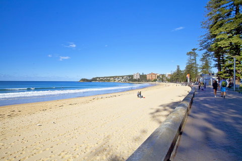 Manly Paradise Motel & Apartments - Accommodation Burleigh 3