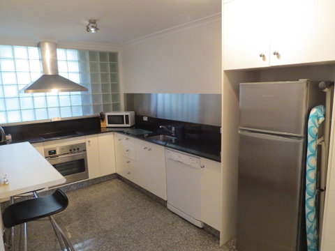 Manly Paradise Motel & Apartments - Accommodation Burleigh 28