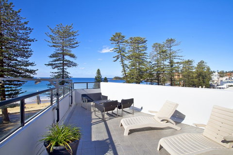Manly Paradise Motel & Apartments - Accommodation Burleigh 17