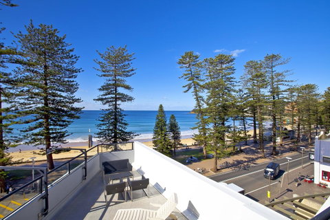 Manly Paradise Motel & Apartments - Accommodation Burleigh 16