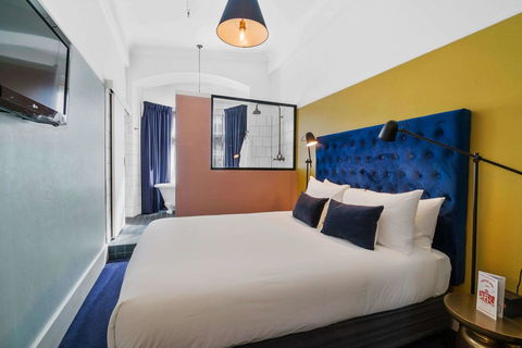 Hotel Harry, Ascend Hotel Collection - Accommodation Burleigh 19