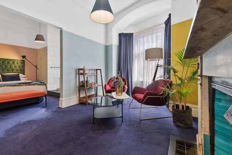 Hotel Harry, Ascend Hotel Collection - Accommodation Burleigh 27
