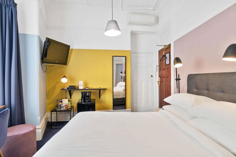 Hotel Harry, Ascend Hotel Collection - Accommodation Burleigh 31