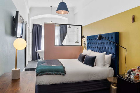 Hotel Harry, Ascend Hotel Collection - Accommodation Burleigh 24